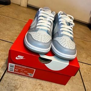 !SOLD! Nike Dunk Low "Pure Platinun" GS 4.5Y